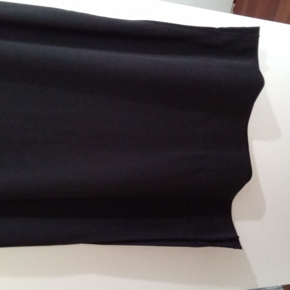 Dressy Blk.Skirt w/Bow tie front - Picture 9 of 9